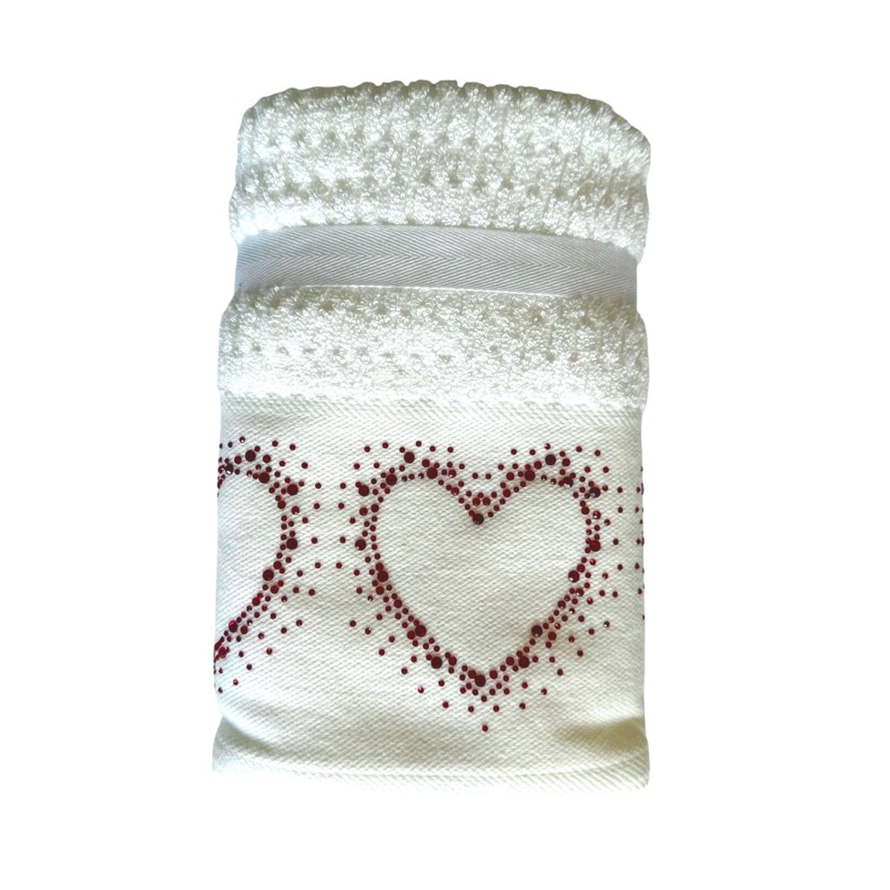 Red Rhinestones Hearts Hand Towels Set NEW WITH TAGS - Picture 5 of 9